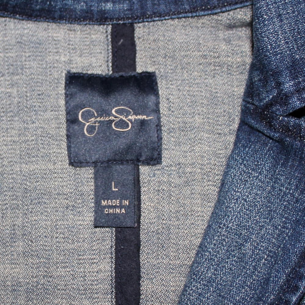 Jessica Simpson cropped jean jacket juniors size Large - Picture 3 of 6